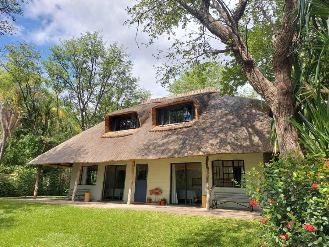 Jacana Lodge exterior
