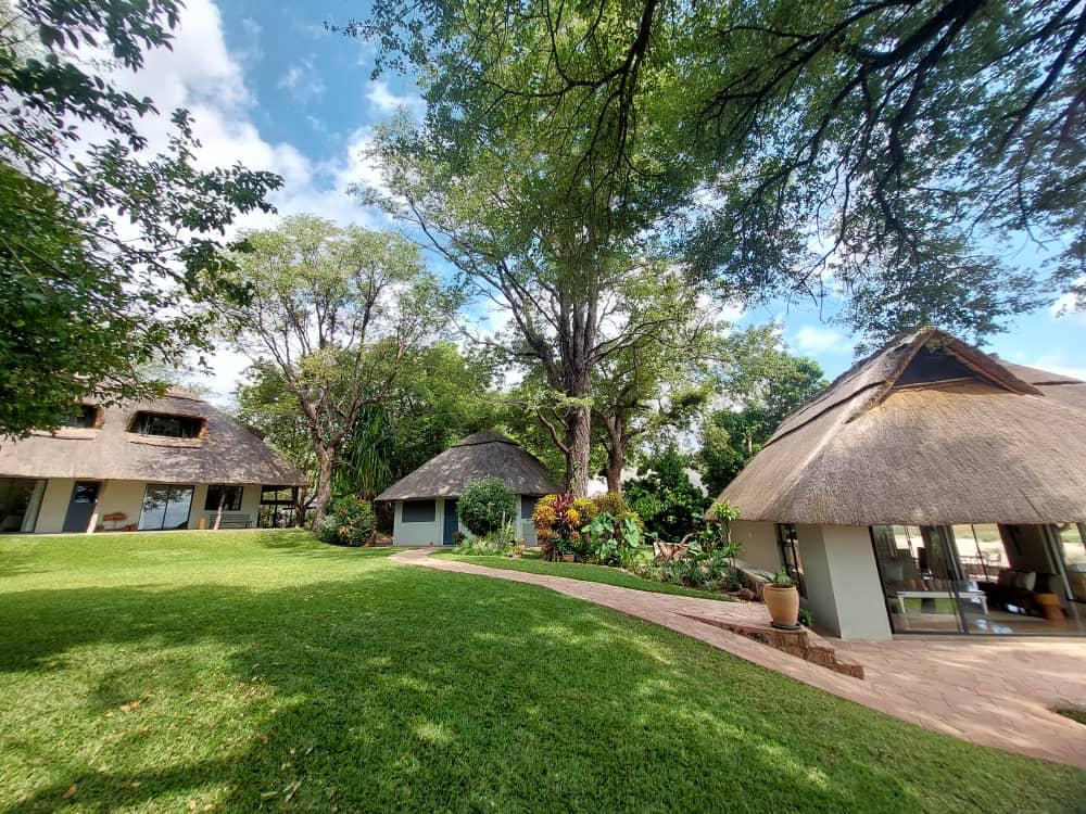 Jacana Lodge
